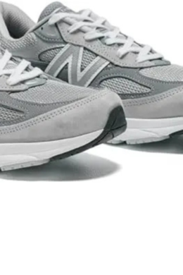 【緊急】ニューバランス990v6 【緊急】ニューバランス990v6